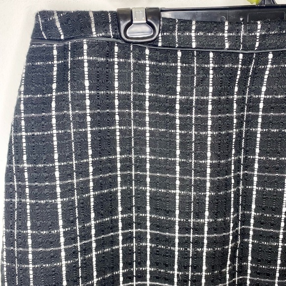 💖💖 Precis Skirt Navy And White In Grid Pattern Size 16 - Picture 2 of 7